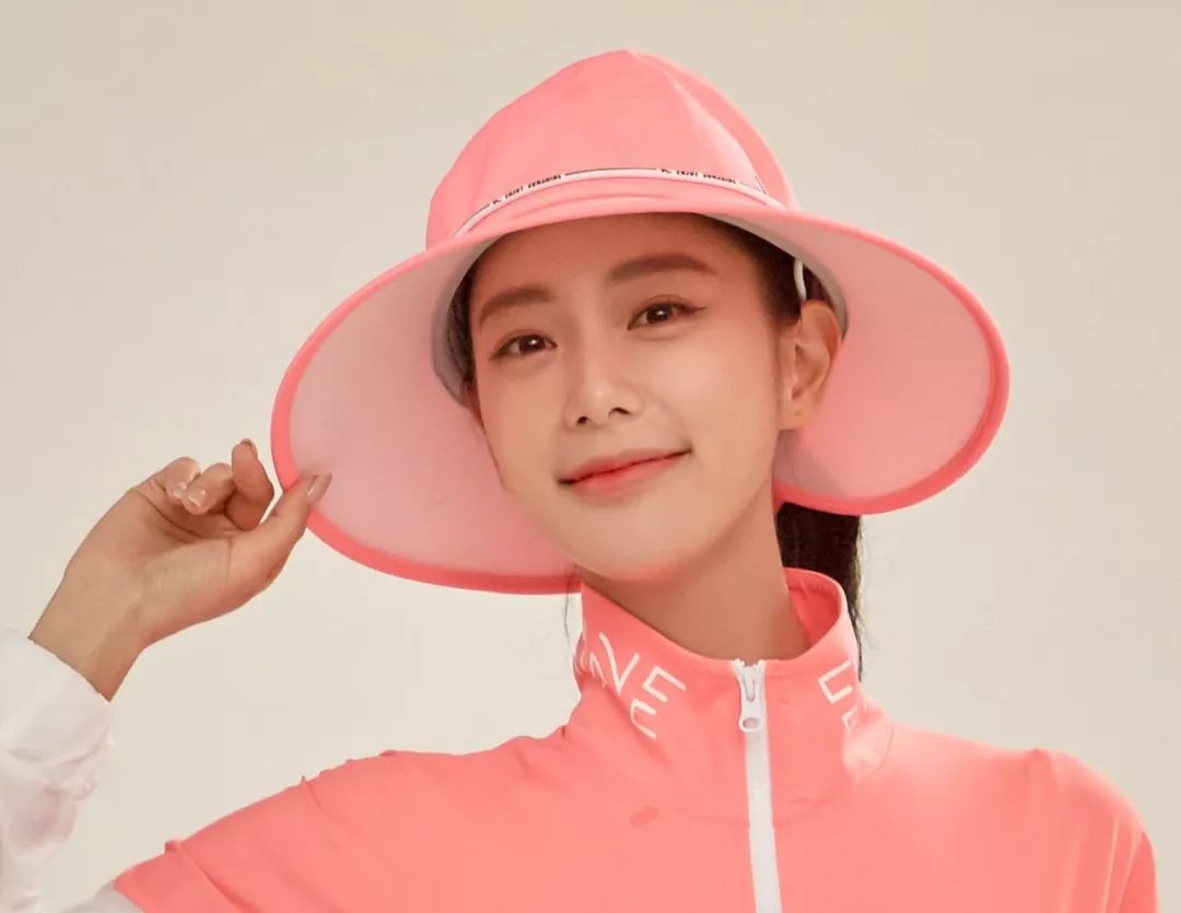 陈小春带应采儿上节目,陈小春和应采儿爸爸去哪儿秀恩爱