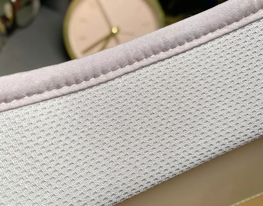 陈小春带应采儿上节目,陈小春和应采儿爸爸去哪儿秀恩爱