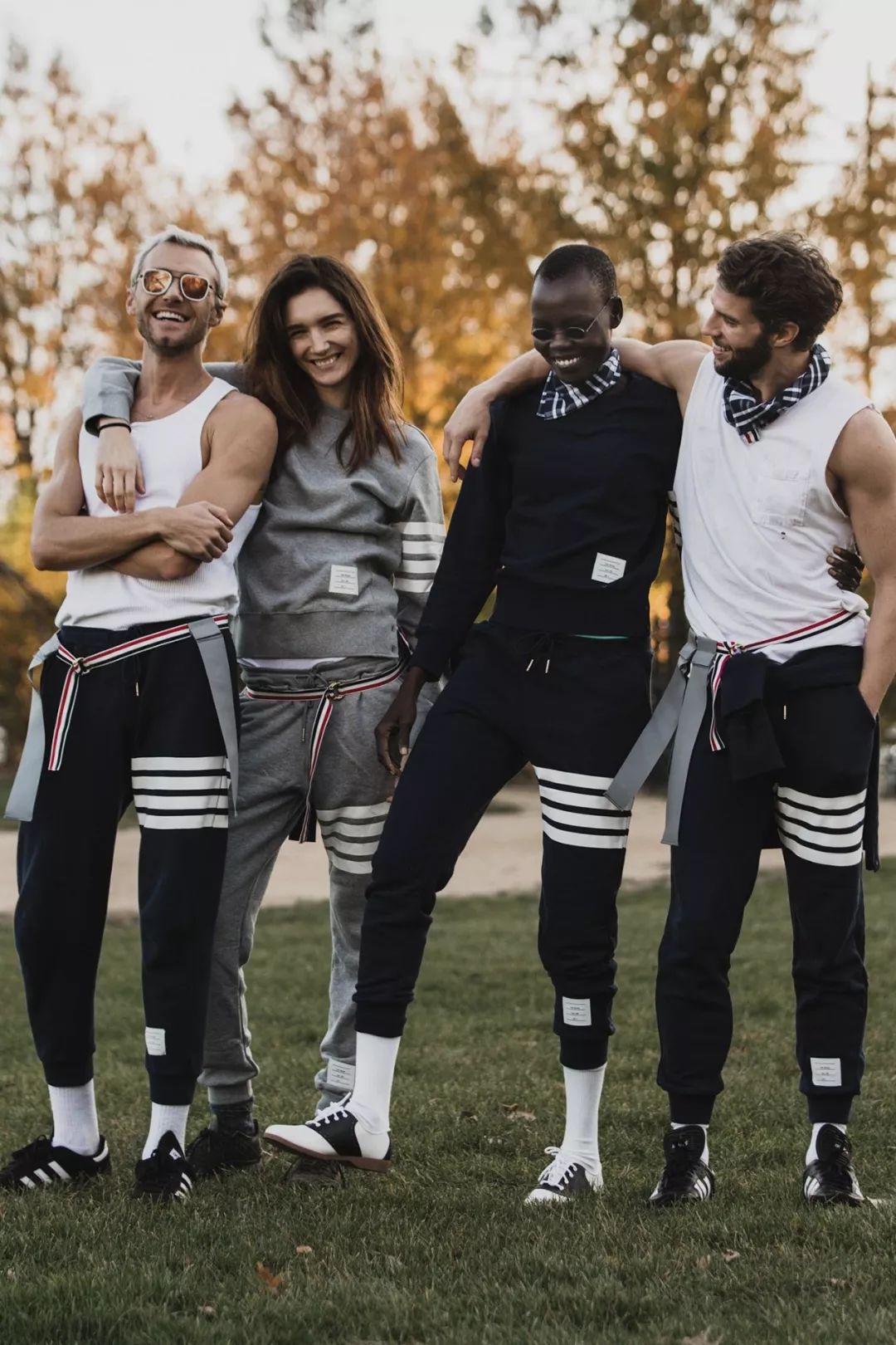 thombrowne最经典单品,thombrowne衣服真假辨别