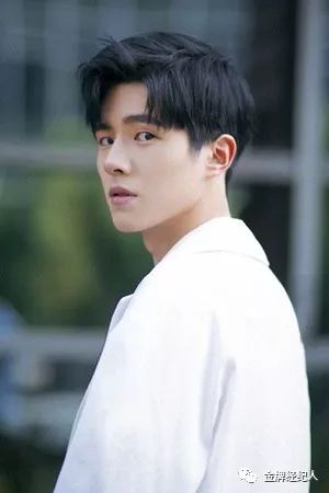 吴京躲避子弹,吴京攀登者无替身