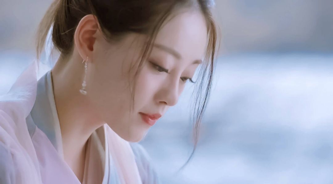 周芷若万水千山总是情,周芷若断情绝爱