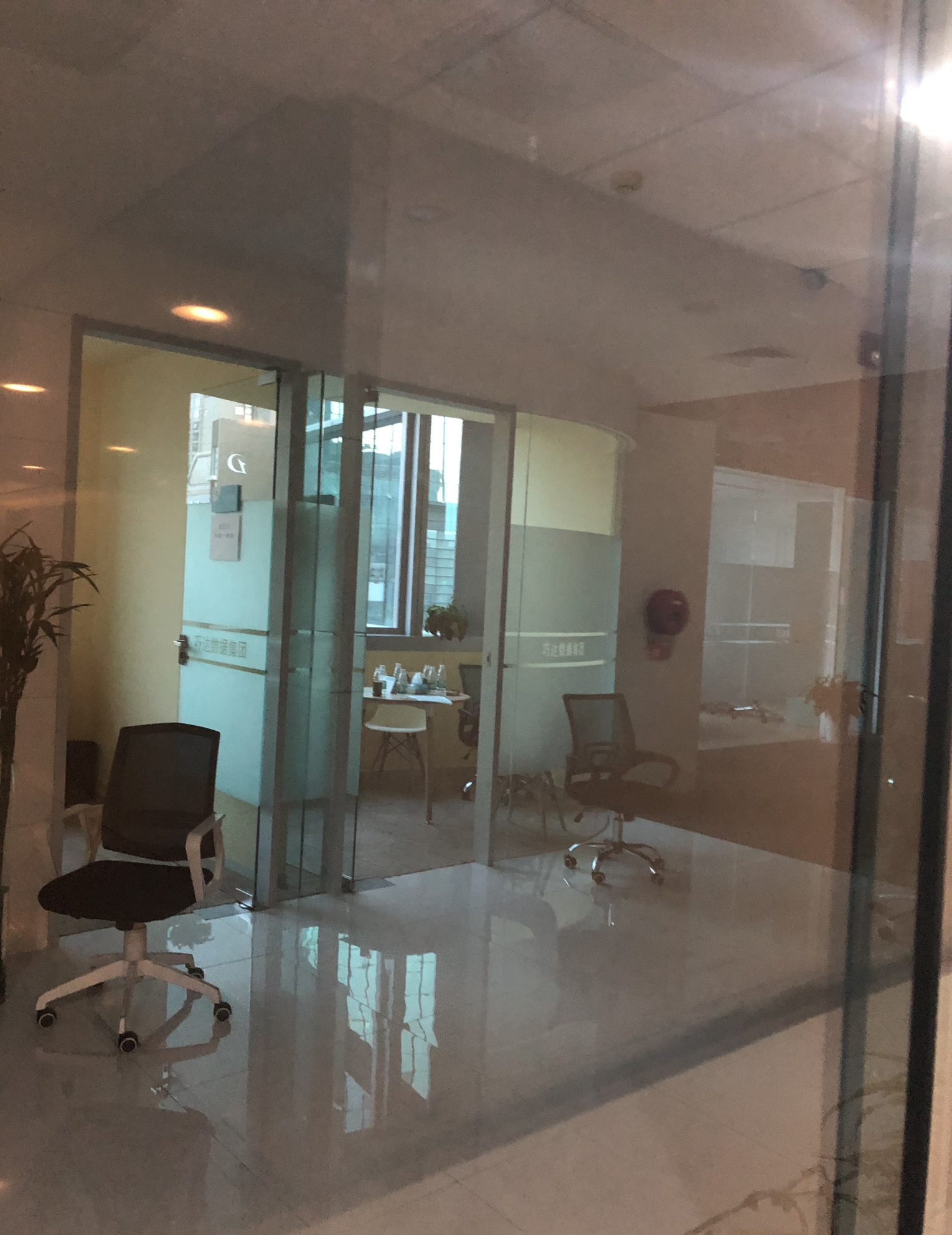 传简历大数据公司“巧达科技”被一锅端，被查封10天，曾获创新工场投资（图）