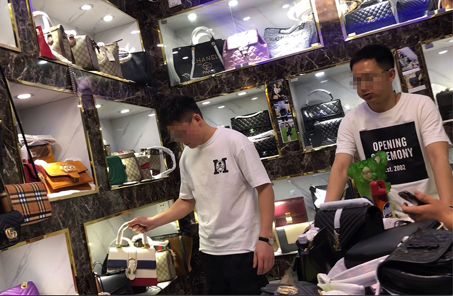 鍋噂ucci鏇濆厜,楂樹豢GUCCI鐭