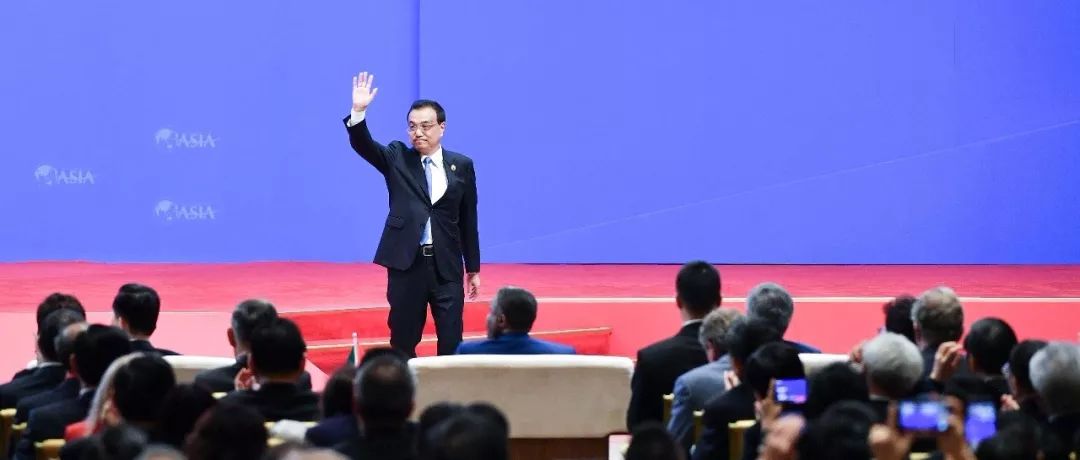 特价中转机票后半程怎么退票,特价机票退的话能退多少钱