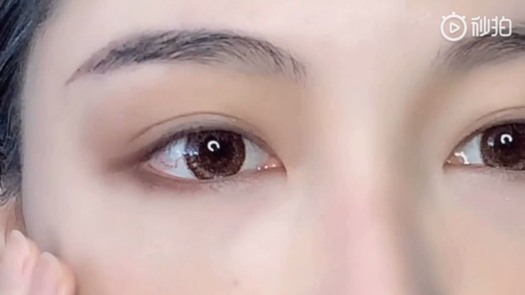 ins日杂清透眼妆适合居家的小仙女,教你两分钟就能搞定的眼妆画法