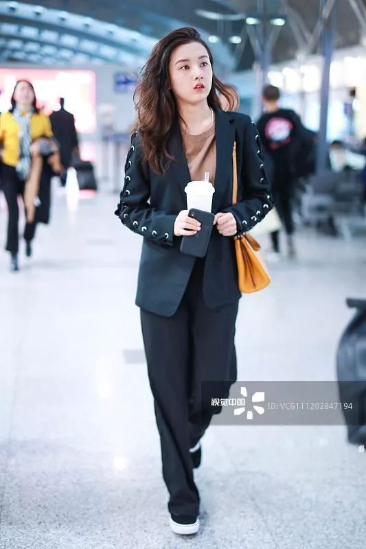 壹周潮话题|知画穿上五阿哥的纱裙,《还珠》又有新剧情?