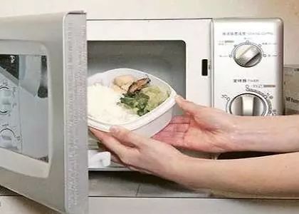 微波炉差点爆炸了怎么处理,微波炉有故障能不能有爆炸的危险