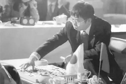 棋圣聂卫平的评价,棋圣聂卫平围棋