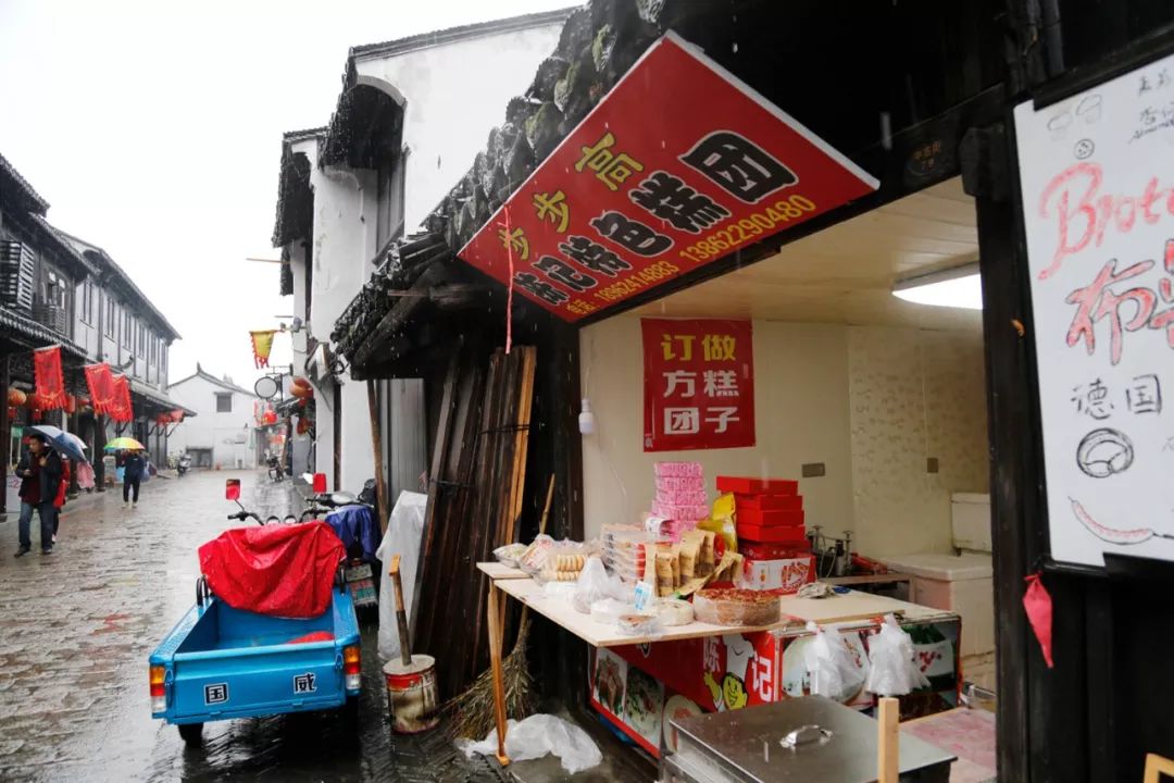 最好看的店招,为什么现在的实体店招人难