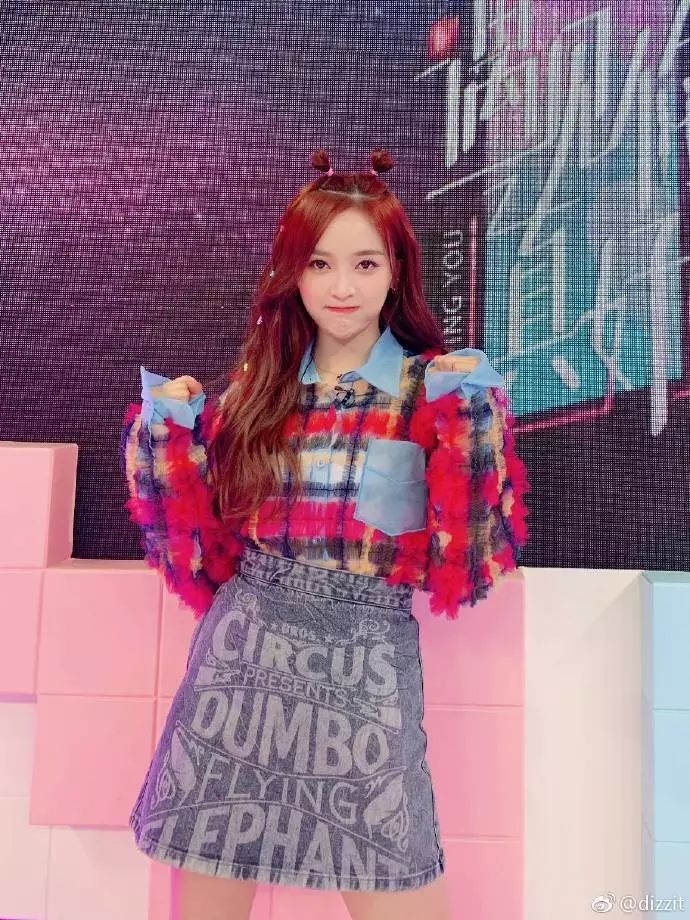 让爱豆们集体卖萌的二次元角色，到底是何方神圣？！