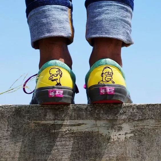 让爱豆们集体卖萌的二次元角色，到底是何方神圣？！