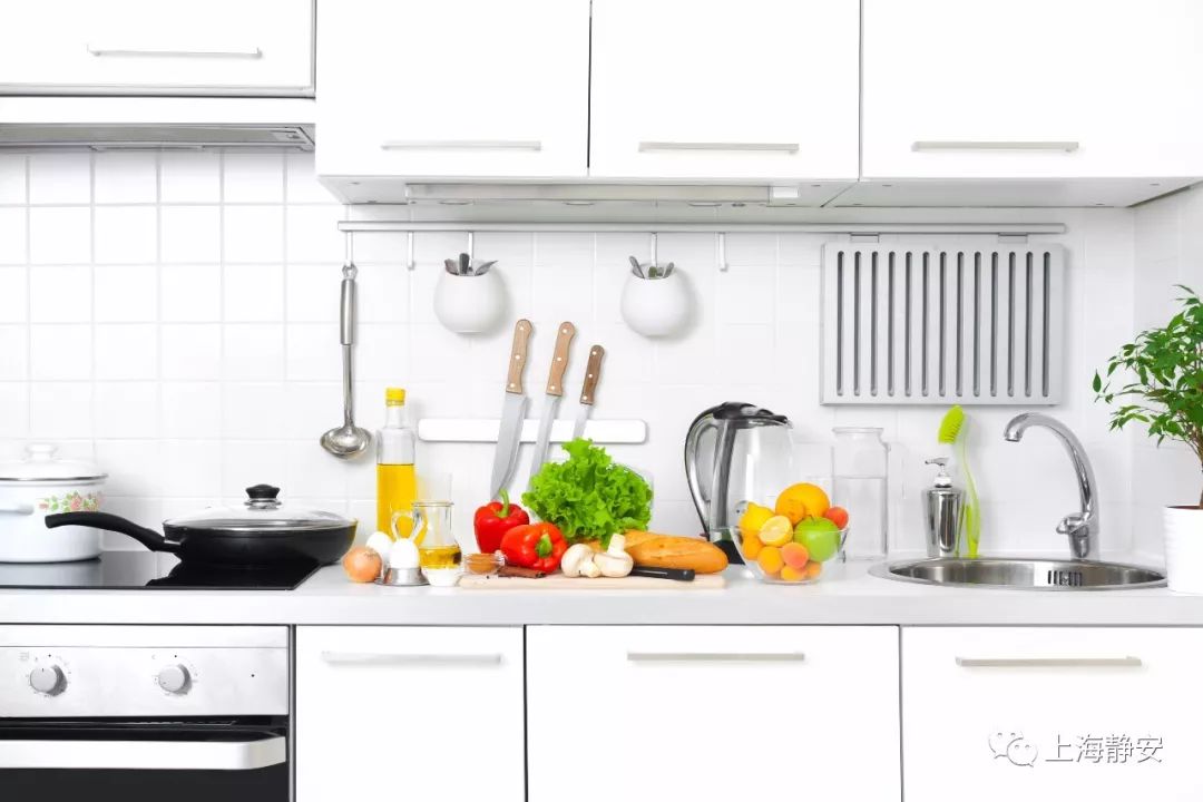 过期药片可以在花盆里养吗,过期的药片丢在花盆里花都长疯了