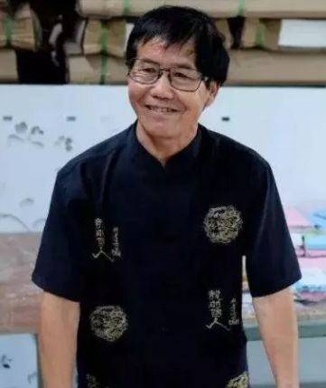 蹲点采访一线者的心声,蹲点采访环卫工人8小时工作