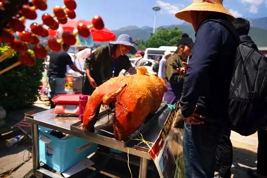 铁路迎返程高峰增开列车确保返程,铁路部门增开列车方便旅客出行