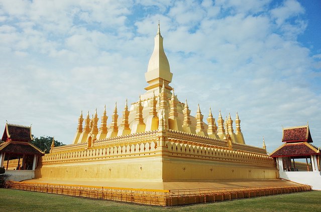 去那方简朴的国度干一瓶Beerlao‖老挝慢生活