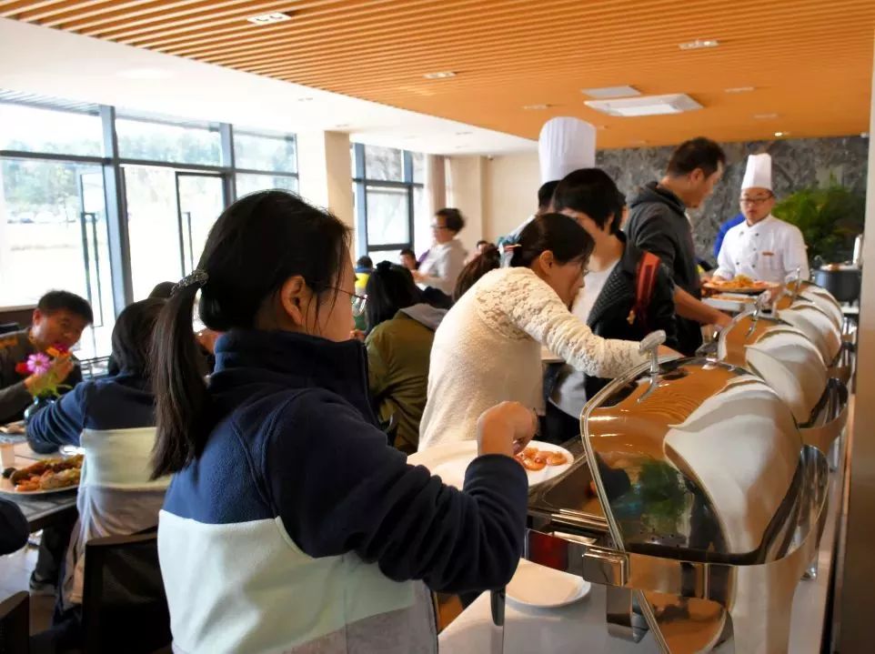 姹傚鐢熸棩娲惧甯冪疆,姹傚鍛婄櫧鐢熸棩娲惧甯冪疆