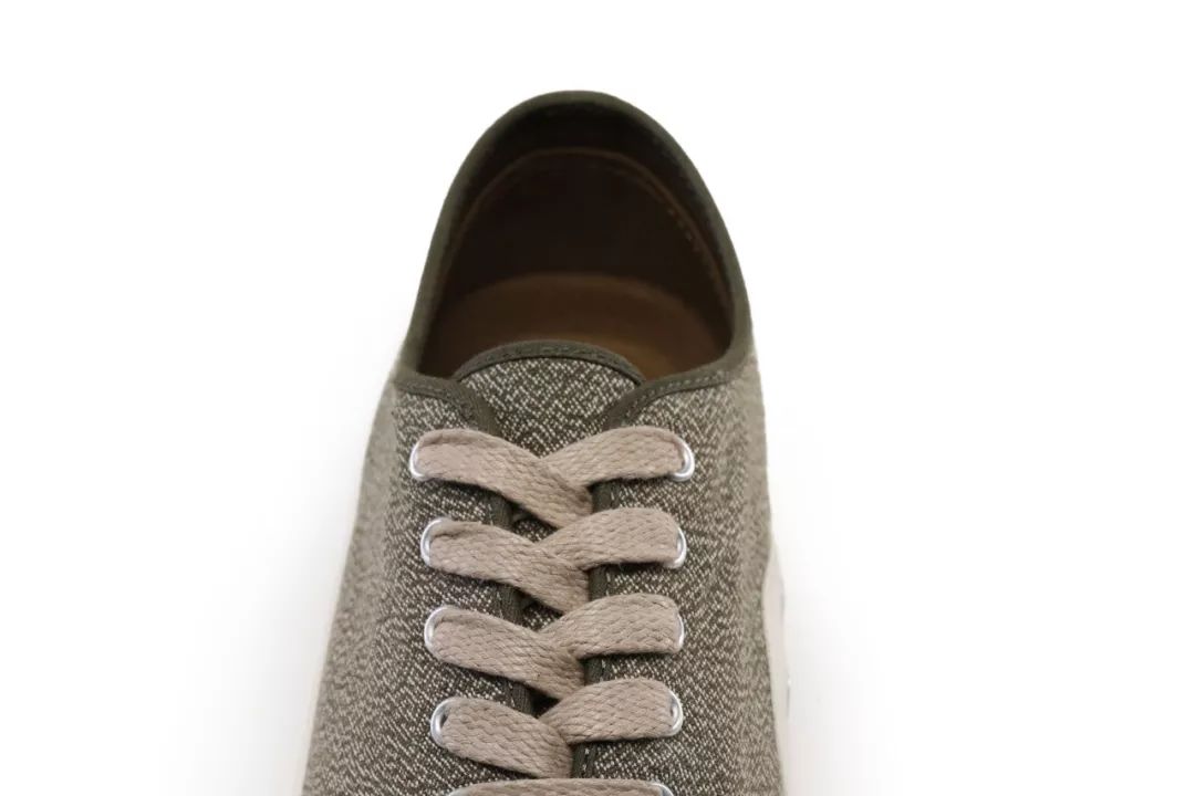 让全球复古迷都疯狂的“胡椒盐”，被我们做成了帆布鞋！