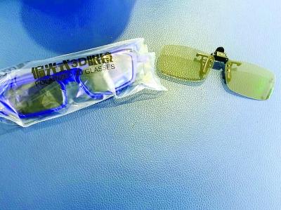 看3d电影要自带眼镜吗,看3d电影买眼镜合理吗