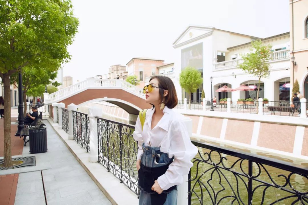 怎么穿让人看起来很贵,怎样穿看起来既普通又好看