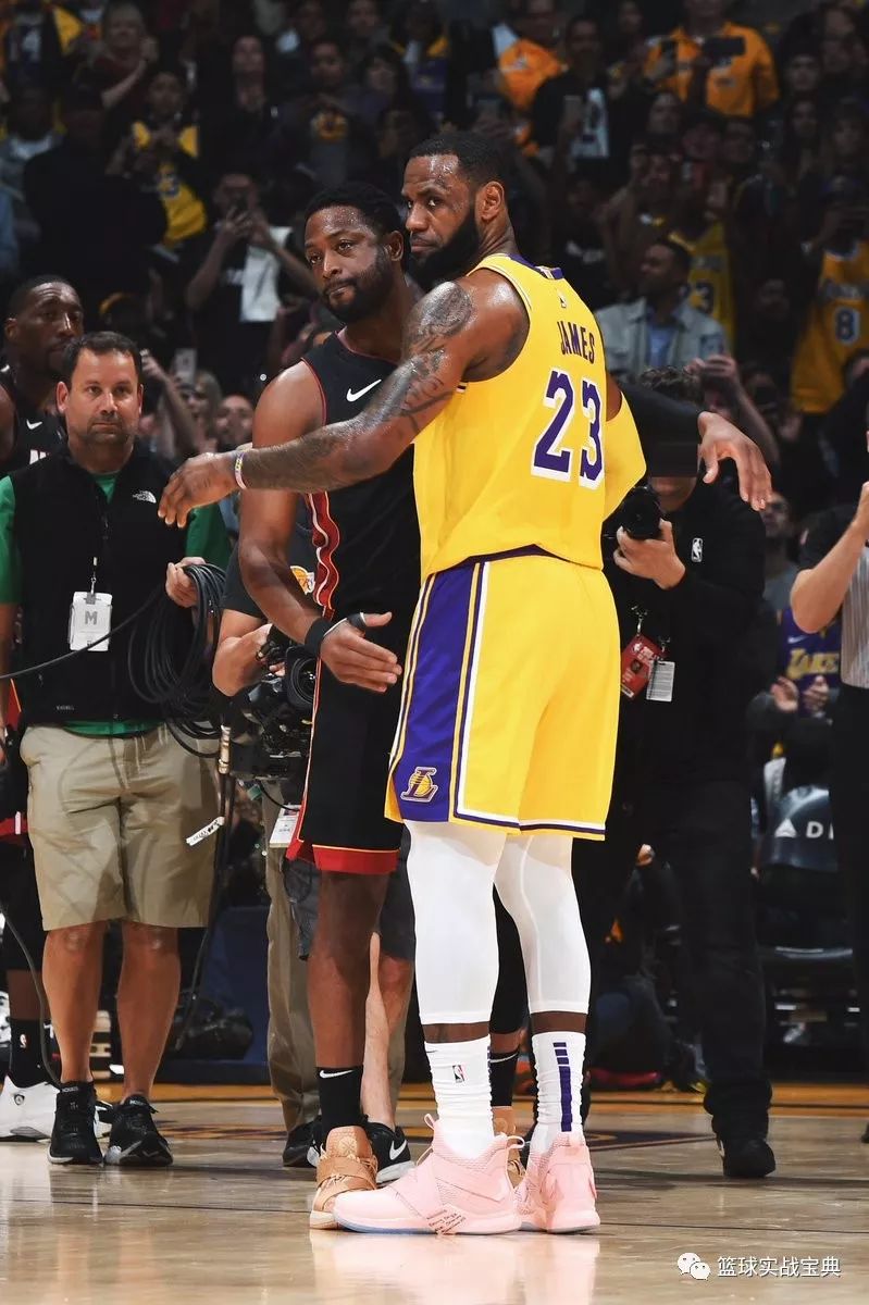 球鞋测评战士13,战士13球鞋