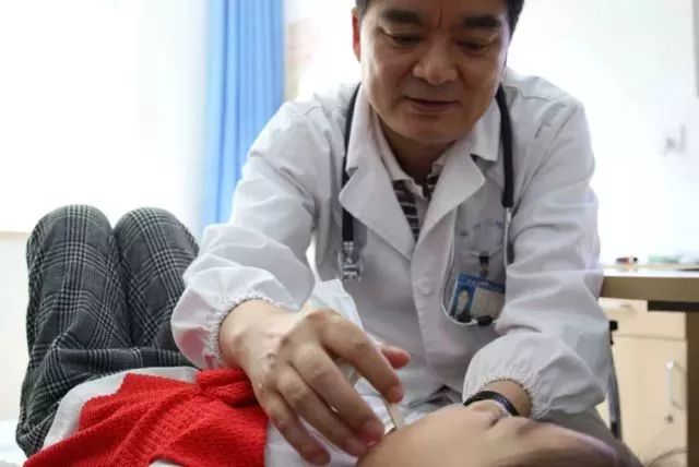 做一名普通的儿科医生,做一名优秀的儿科医生