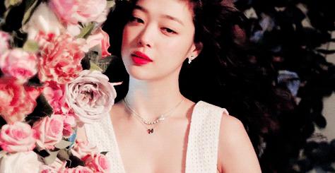 超级好闻的止汗喷雾,夏季美白防汗喷雾