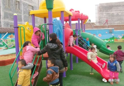 赣州外来务工人员孩子入学政策,高级职称的人才子女入学有优惠么