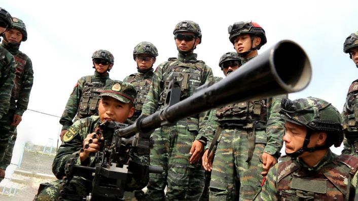 武警山鹰突击队军事演习,武警特战小队战术训练