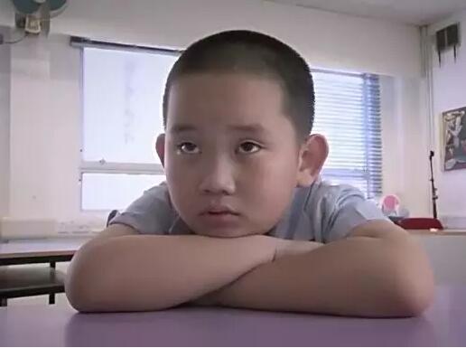 跟拍香港穷孩子、富孩子的一天，在贫富差距最大的香港，纪录片真实揭示了人与人的起跑线相差有多远