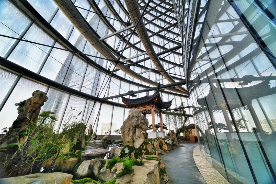 上海最高楼云端上的风景,在上海最高的楼俯瞰风景