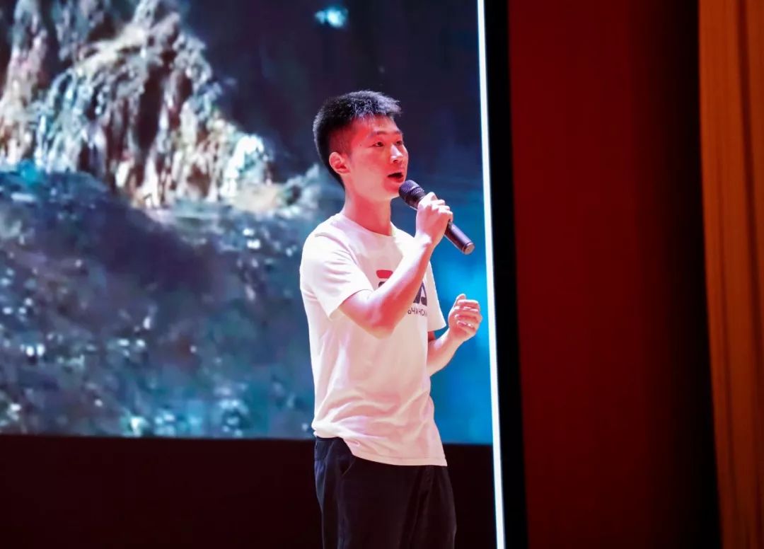 恒大足球夺冠大合唱,恒大足球学校比赛直播