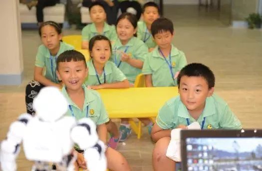 观澜湖夏令营600多人,观澜湖高尔夫夏令营