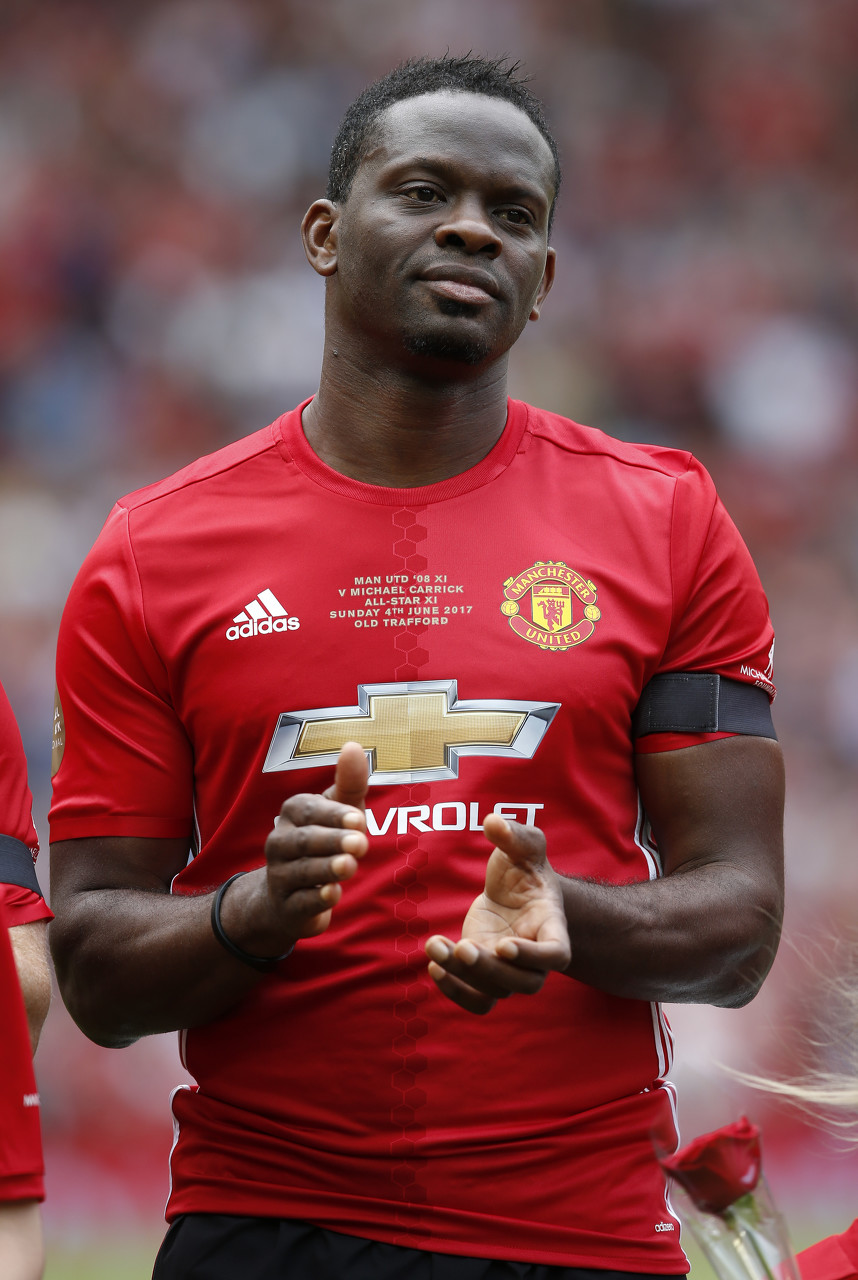 【足坛掌故】萨哈——曼联黄金时代的9号