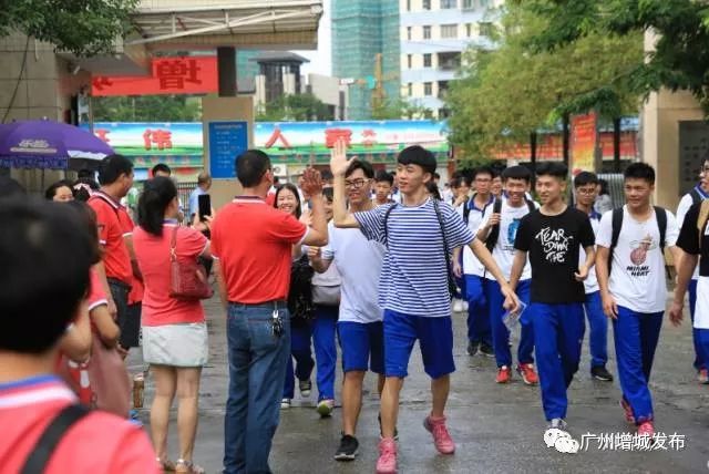 增城区高考人数,增城区高考进考场