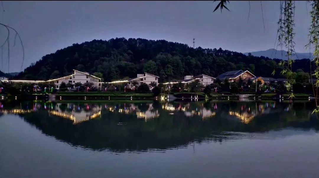 天沐温泉9.9元,夜泡温泉成人门票