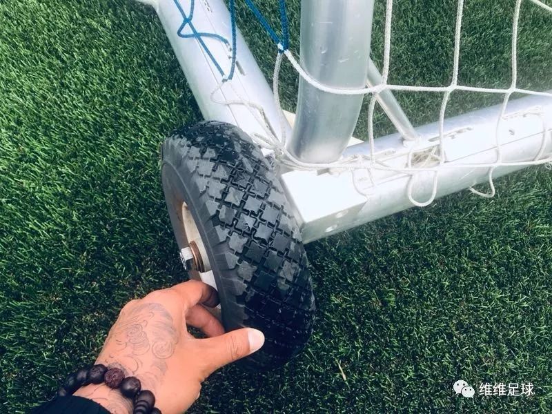 黑娃教练深受厚爱,黑娃教练