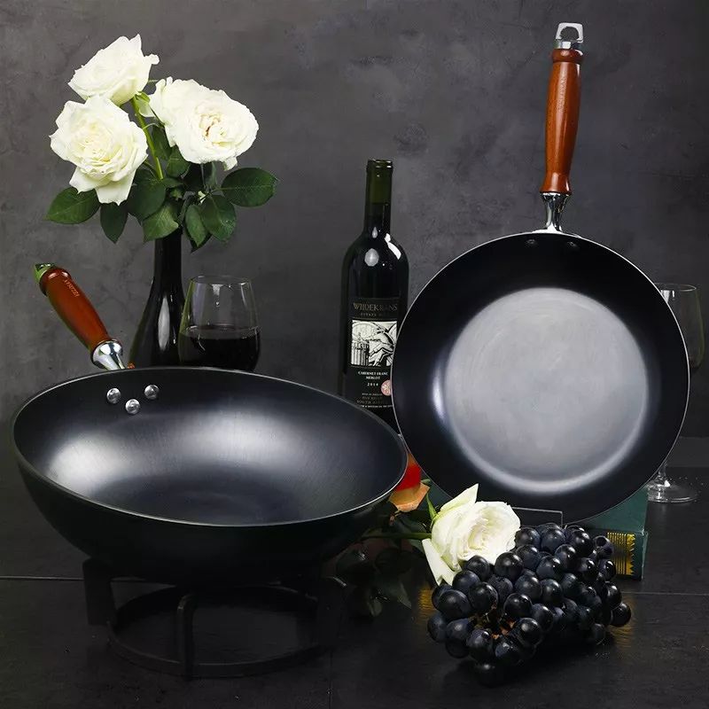 古法手工铸铁锅,真正的无涂层铸铁锅