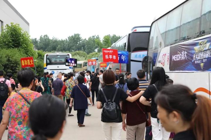 今天，10多万人砸钱给海宁这家上市公司！厂区首次揭秘，竟有轨道线！