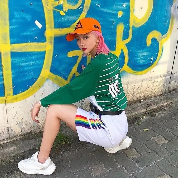 保姆式拍照姿势教学,保姆级拍照动作教程半身照