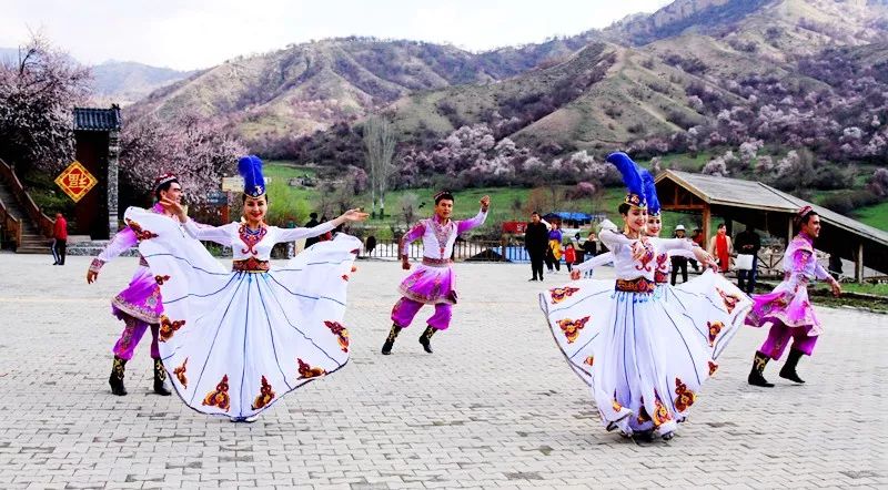 伊犁市便宜又好看的民宿,伊犁值得去的民宿