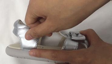 不烧脚又好看的运动风凉鞋推荐,小蓝羊凉鞋男测评