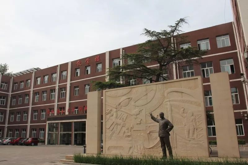 海淀实验高中实验班,北京市海淀区实验小学特色课程