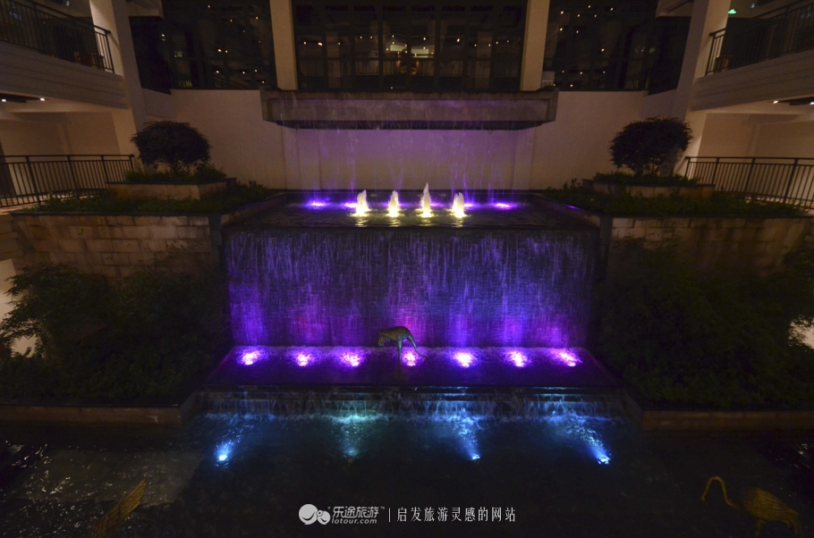 巴厘岛温泉自然风景,巴厘岛温泉度假游