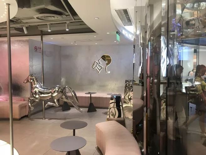 走访20家奶茶店,探秘国内最畅销的十大奶茶连锁店