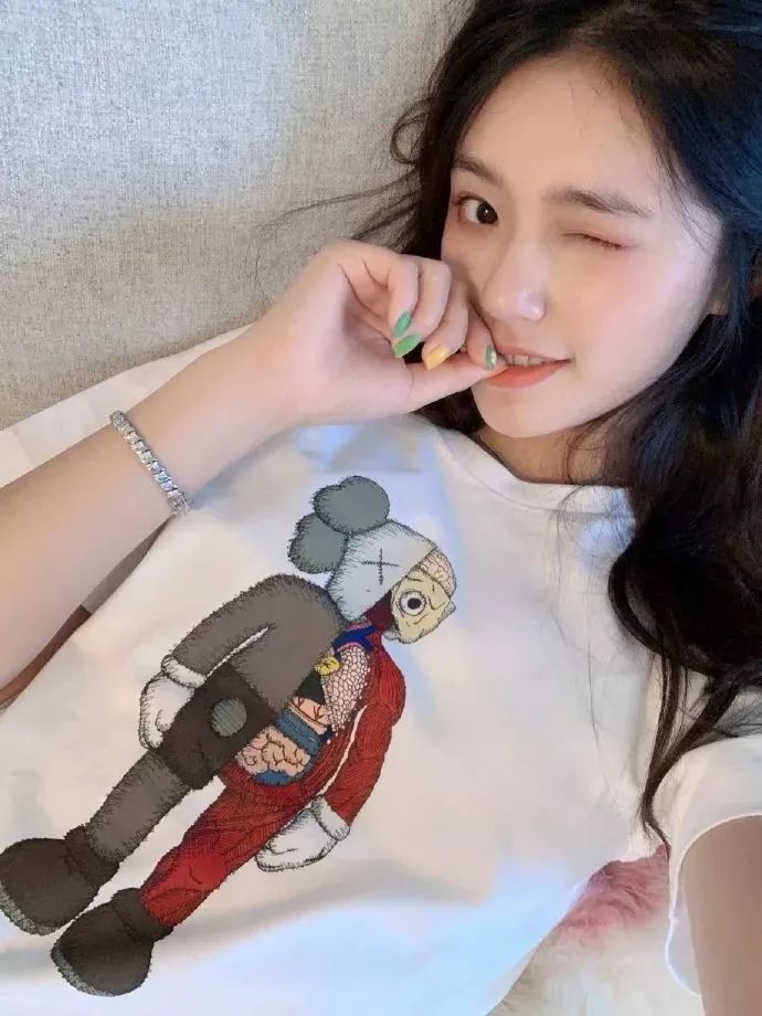 优衣库抢衣服打架,优衣库抢衣服事件