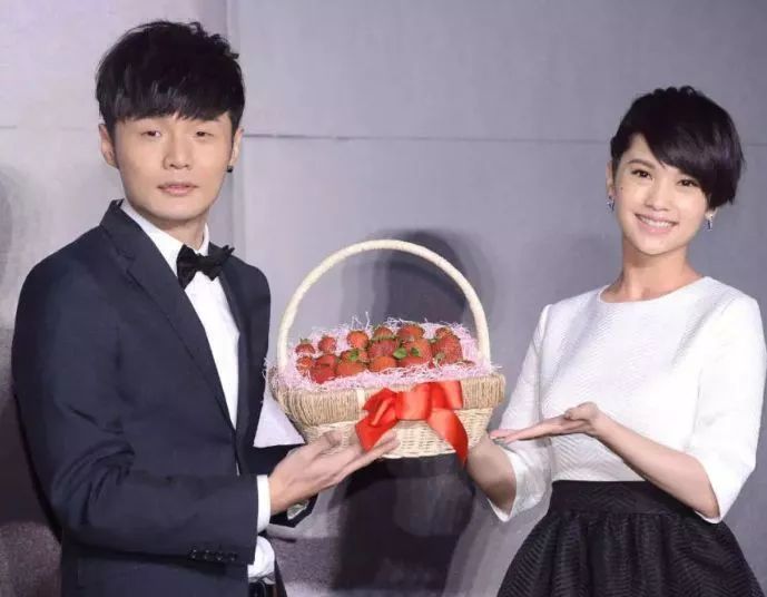 杨丞琳如愿背后的故事,杨丞琳人生与婚姻