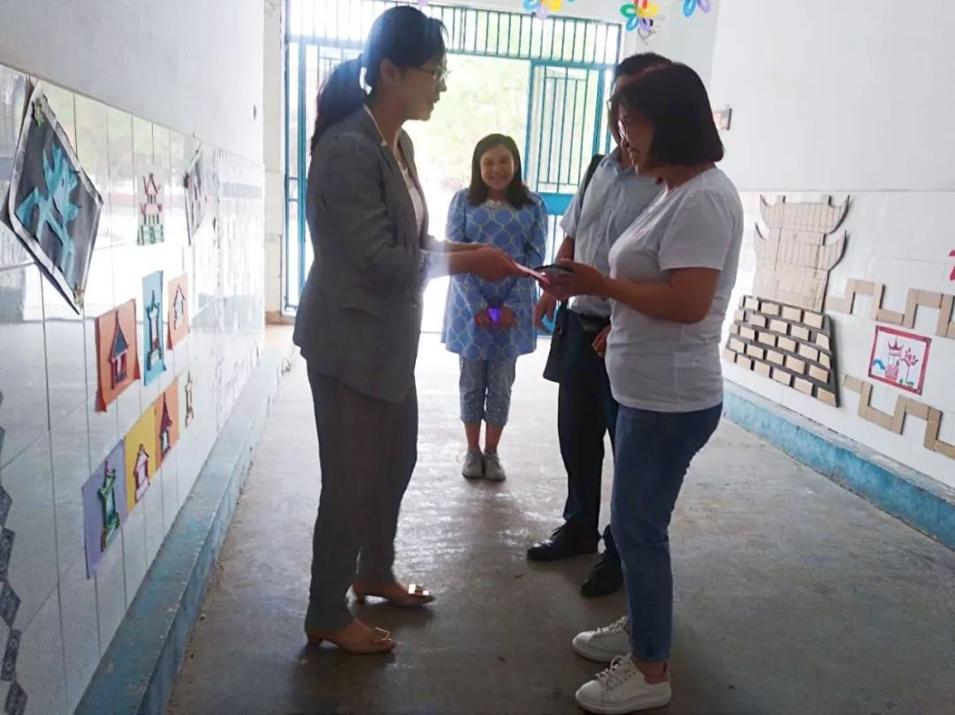 巾帼文明艺术团庆六一活动集锦,姐妹们庆六一活动