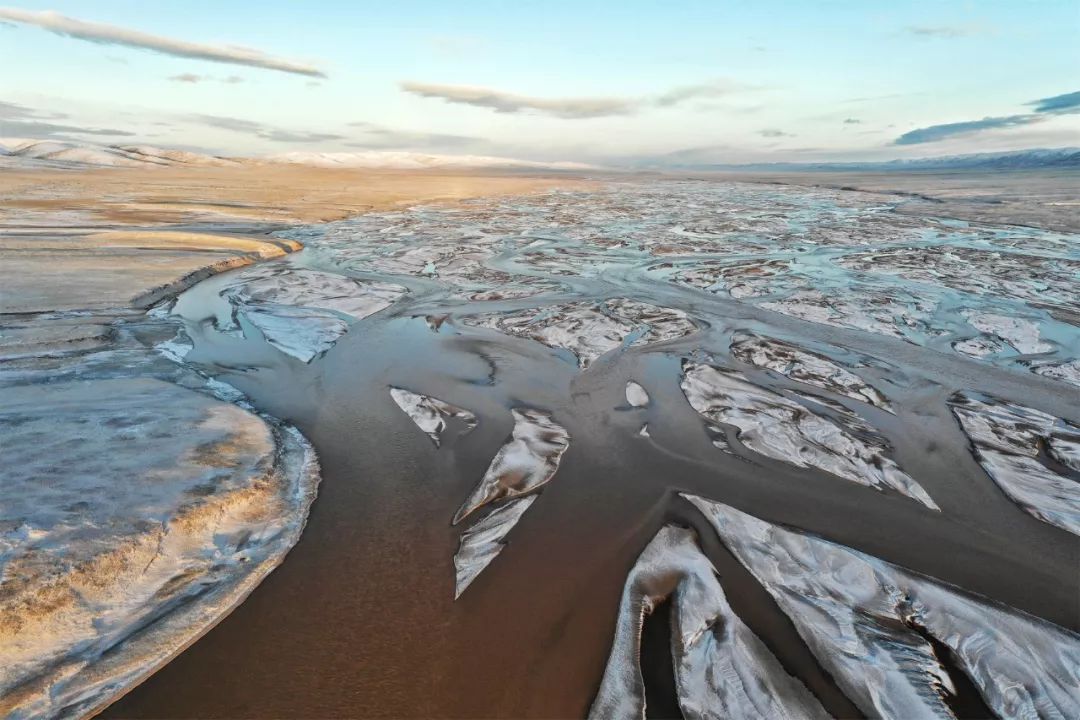 冬季无后援，他用桨板独漂八百里通天河