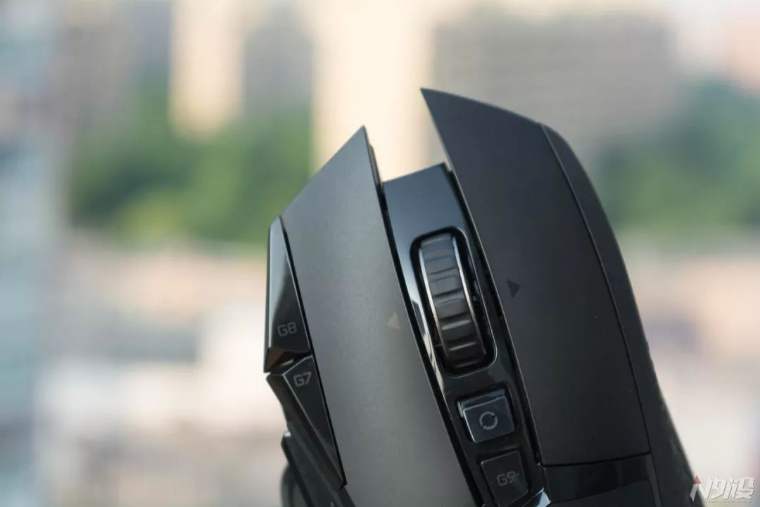 无线g502罗技,g502创世者和g502lightspeed的区别