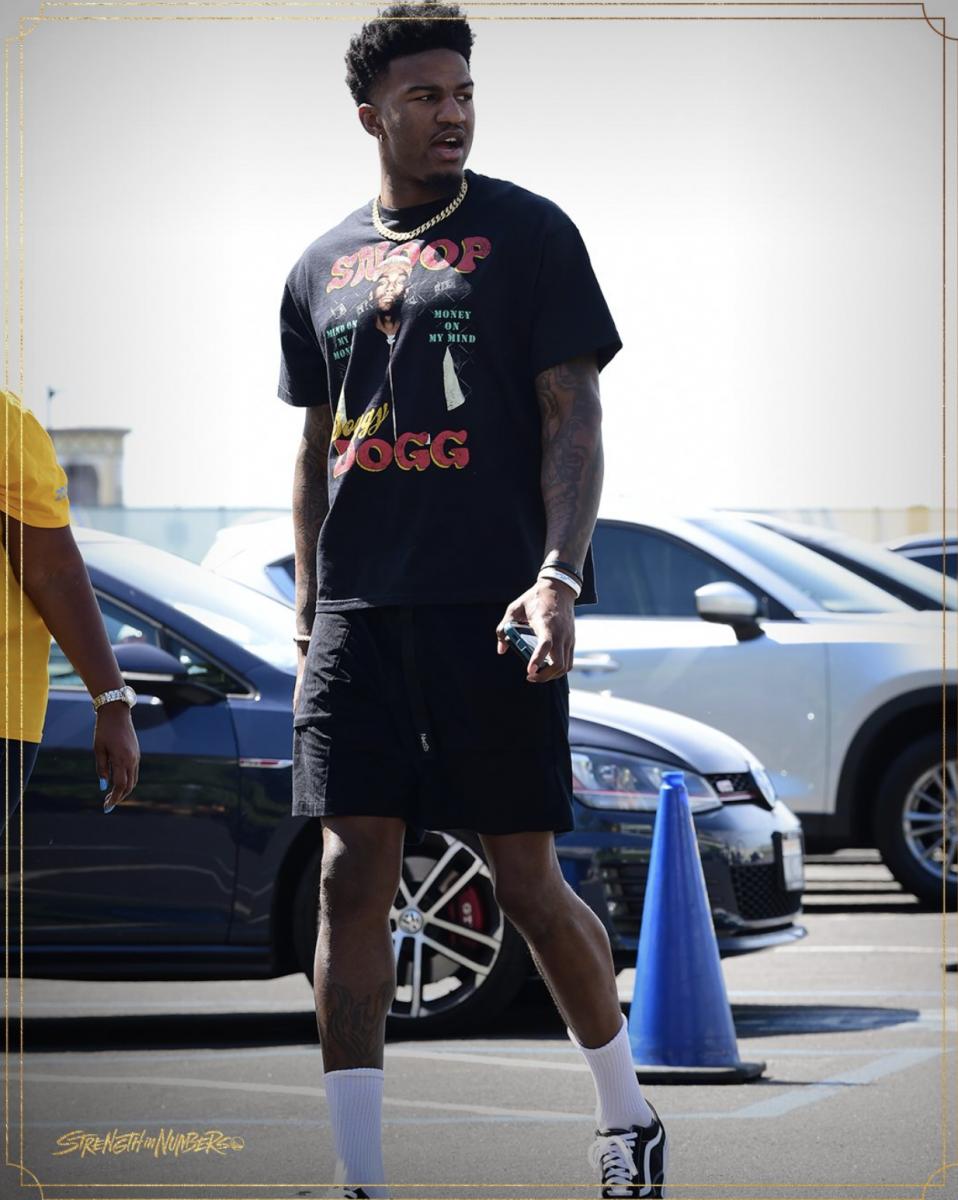 勇士入场照,勇士官方晒季前照